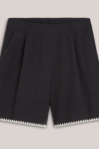Cotton Shorts - Black - Shorts - Helt Dilla AS