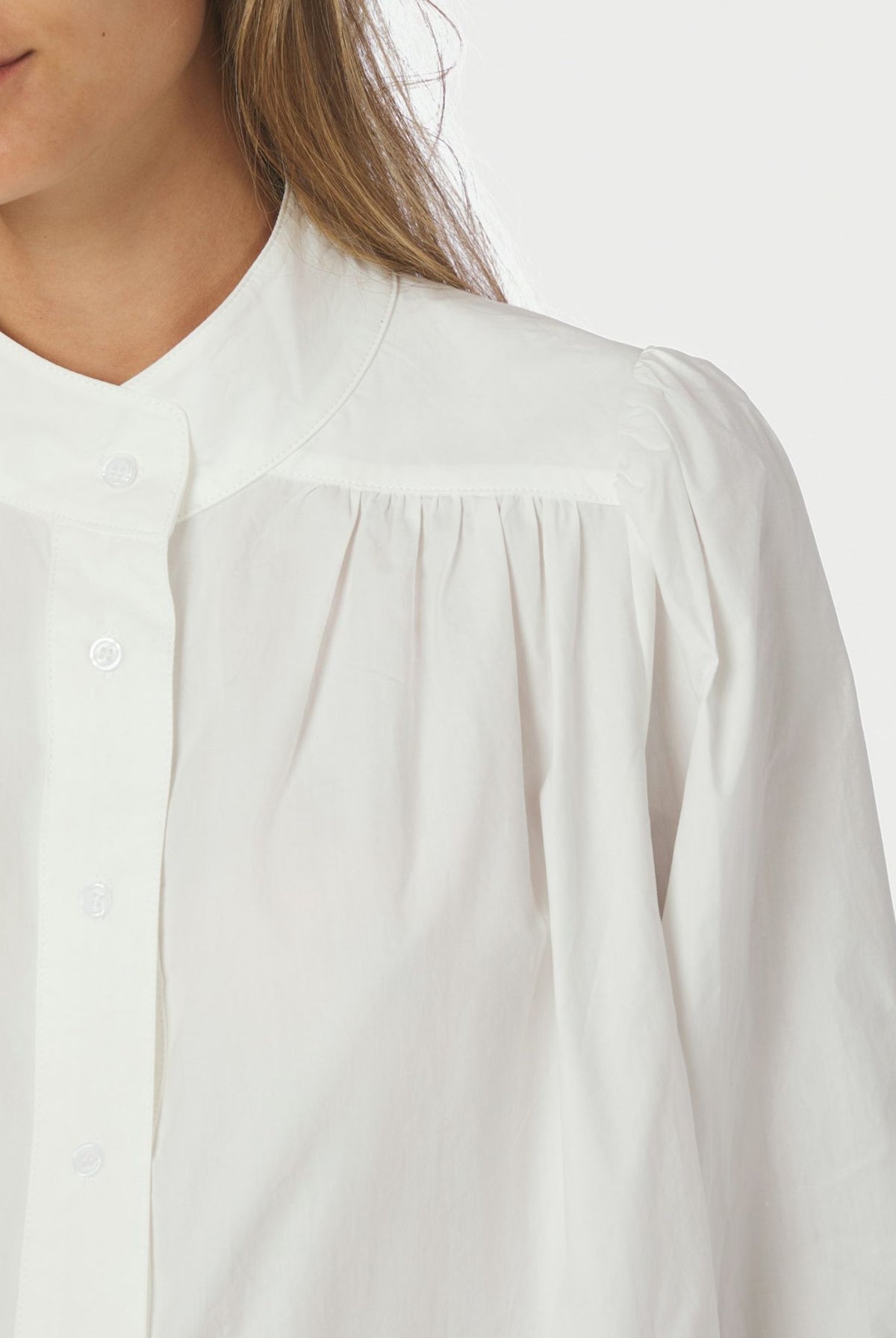Melya Poplin Shirt - White - Bluser - Helt Dilla AS