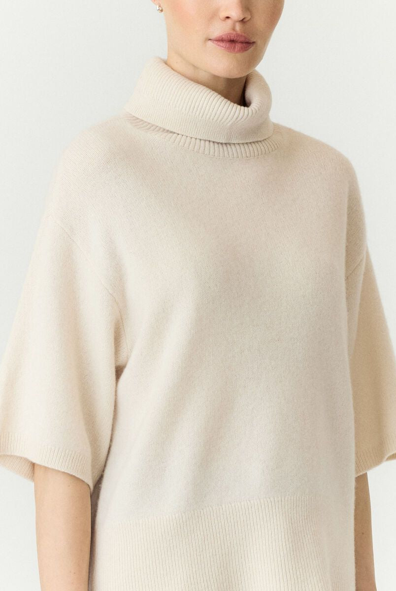 Emila 2/4 Wool Knit Pullover - Sandshell - Topp - Helt Dilla AS