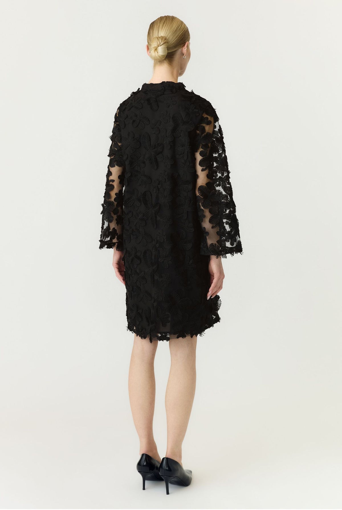 YASKarly 7/8 Short Dress - Black - Kjoler - Helt Dilla AS