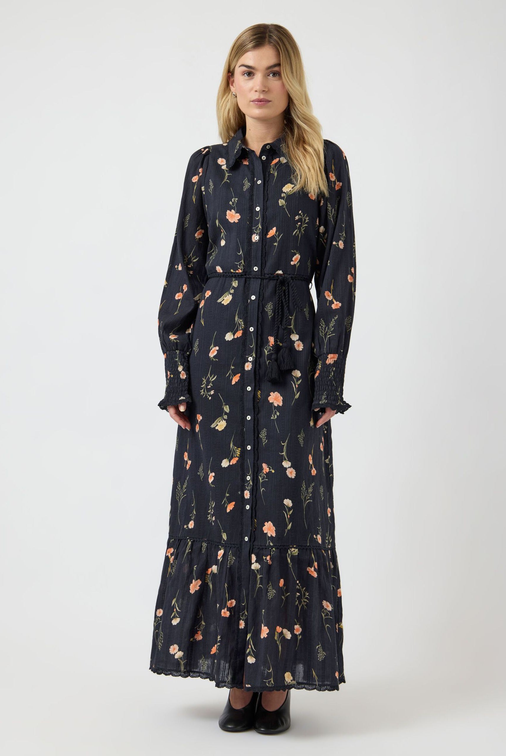 Somelli LS Long Shirt Dress - Kjoler - Helt Dilla AS