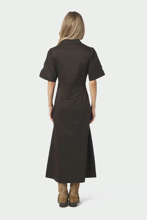 Baia Poplin Dress - Chocolate Brown - Kjoler - Helt Dilla AS