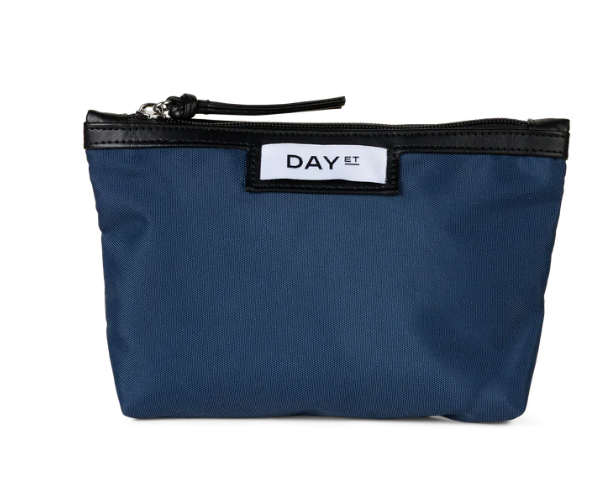 DAY toalettmappe Navy - mini - Tilbehør - Helt Dilla AS