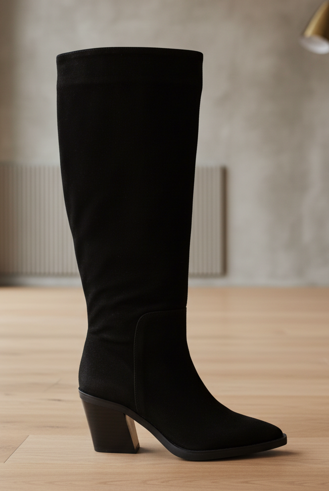 Marthe Boots - Black Suede - Sko - Helt Dilla AS