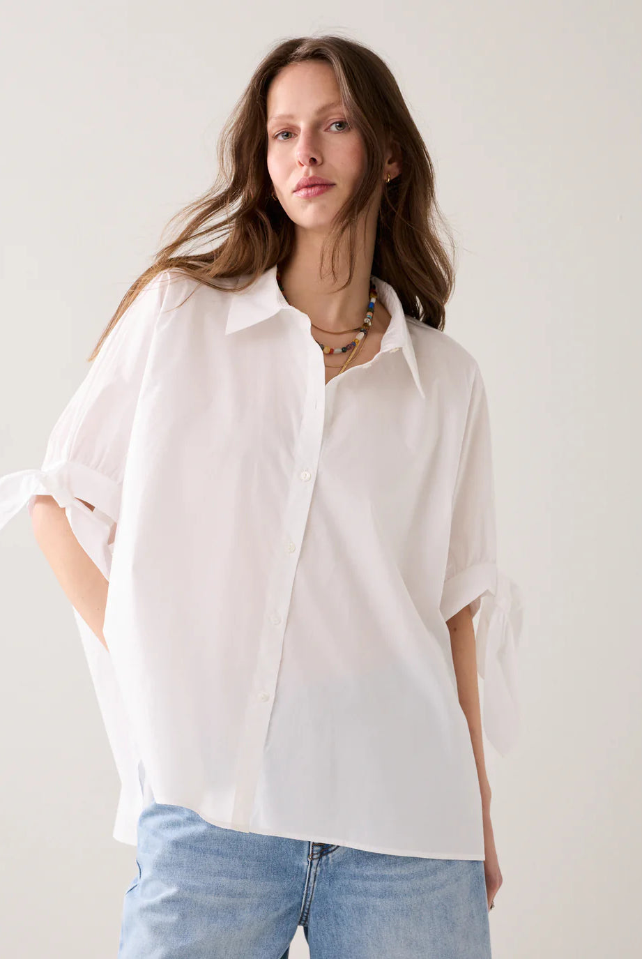 SUPER-WIDE SHIRT BLOUSE - White - Skjorter - Helt Dilla AS