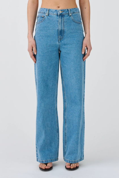 Brooke Jeans - Wash Mid Blue - Jeans - Helt Dilla AS