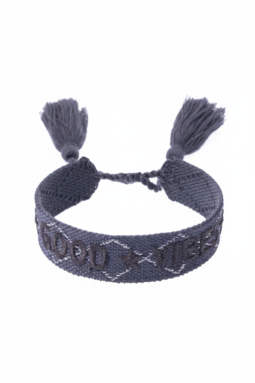 Woven Friendship Bracelet - "Good Vibes" Steel Blue W/Silver - Tilbehør - Helt Dilla AS