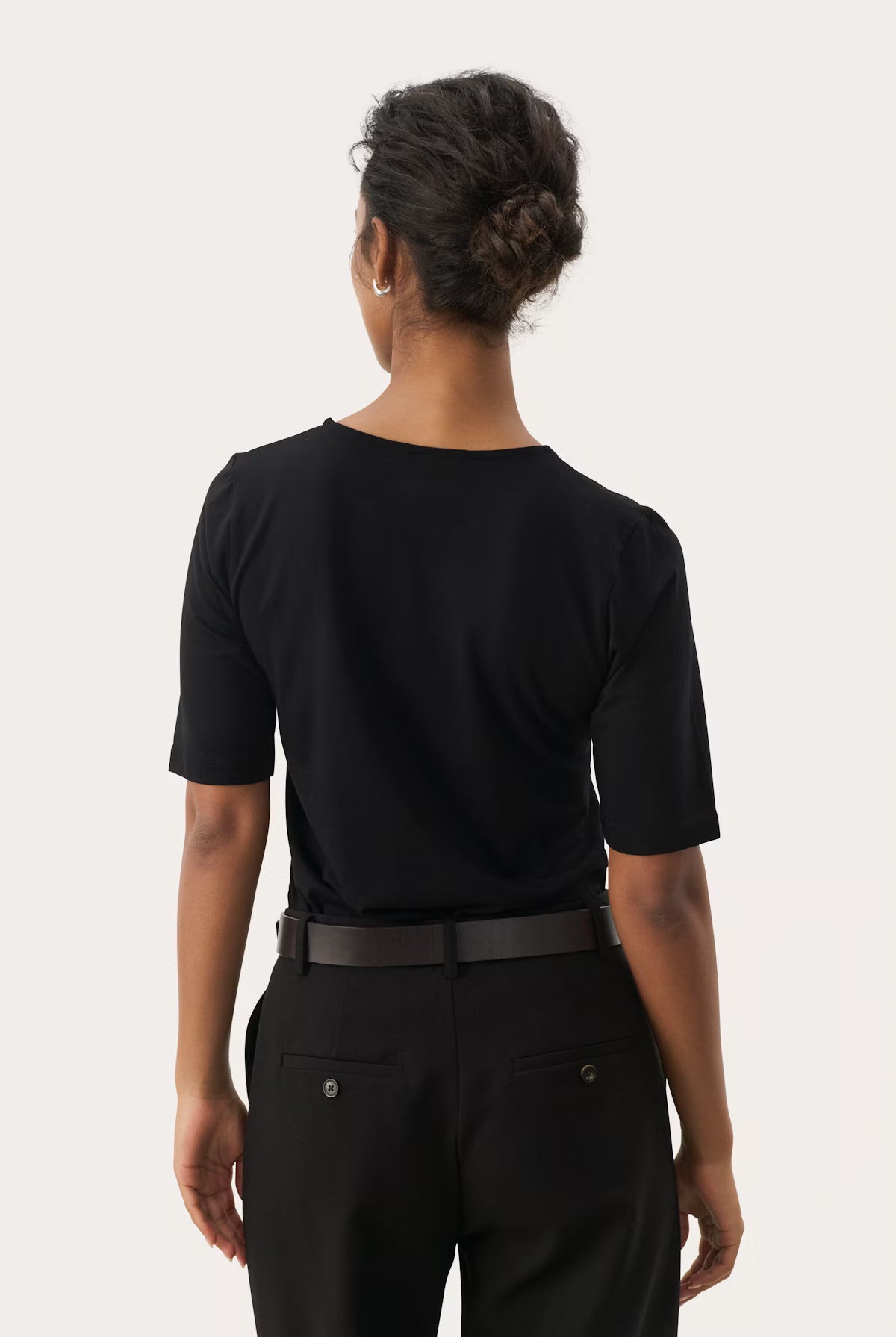 Nemi t-shirt - Black - Singlet, Topper & T-skjorter - Helt Dilla AS