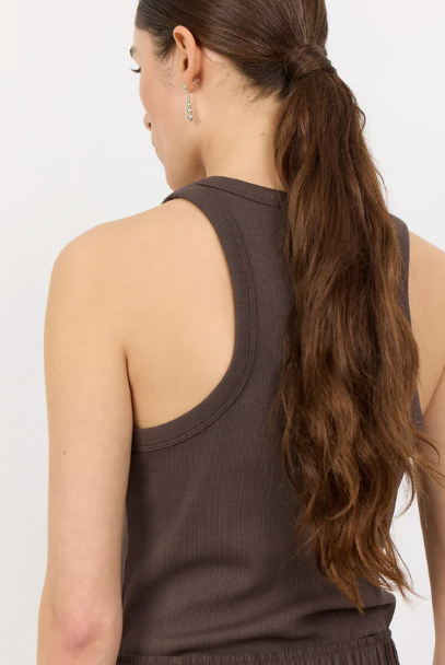 Numbia 1 singlett - Mørkebrun - Singlet, Topper & T-skjorter - Helt Dilla AS
