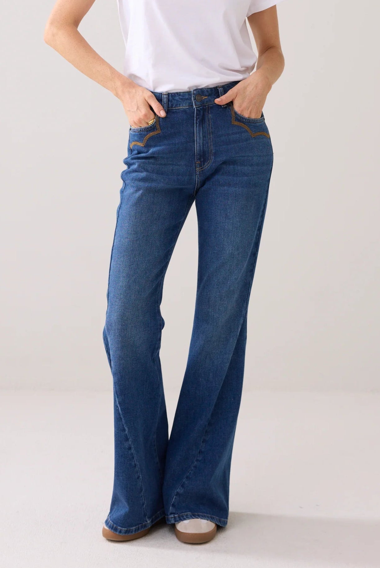Flared Western jeans - Denim - Jeans - Helt Dilla AS