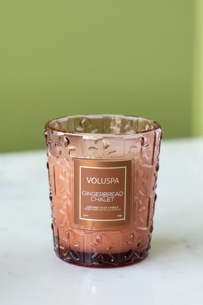 Gingerbread Chalet - boxed candle - Tilbehør - Helt Dilla AS