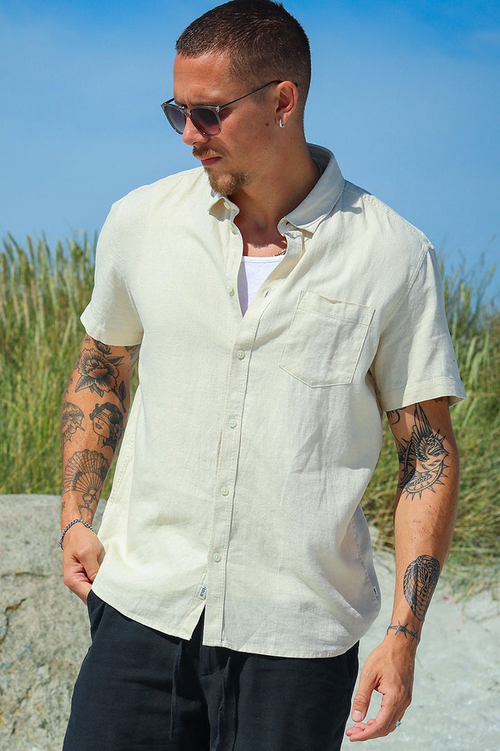 Allan SS Linen Shirt - Oatmeal - Herre - Helt Dilla AS