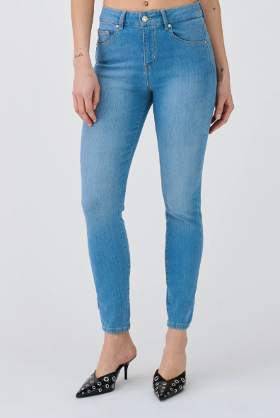 Alexa cropped jeans - Bright Cayenne 30" - Jeans - Helt Dilla AS