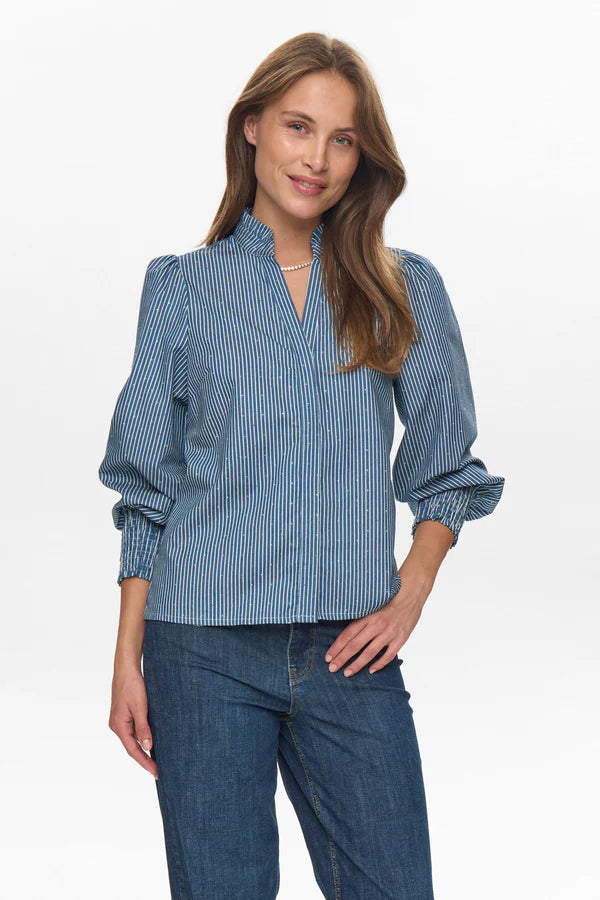 Emilie Shirt - Medium Blue Denim - Skjorter - Helt Dilla AS