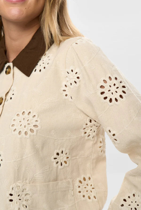 NuEnora Jacket - Irish cream - Jakke - Helt Dilla AS