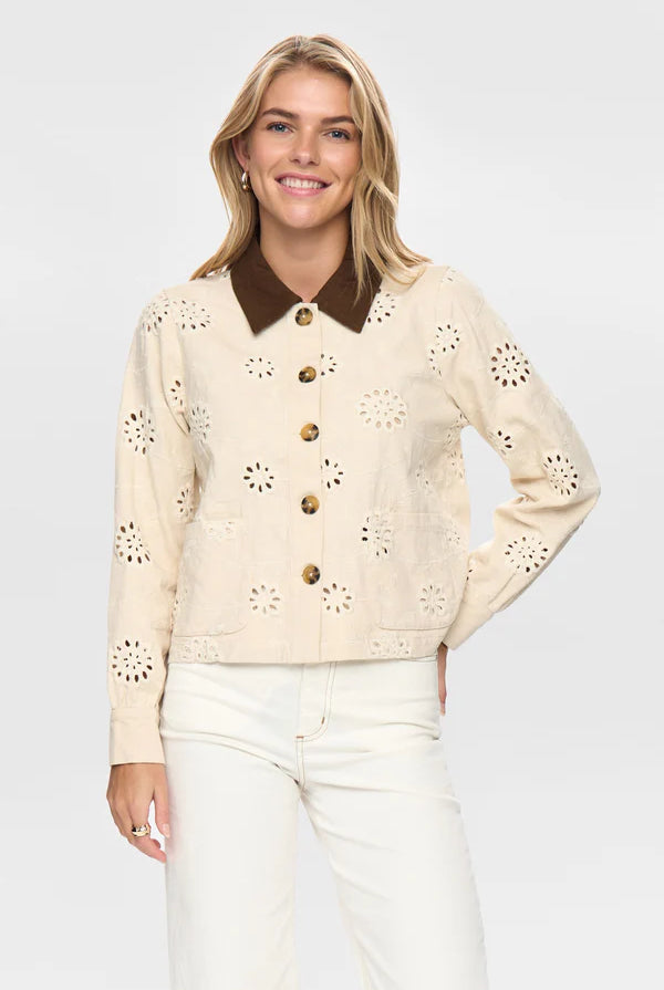NuEnora Jacket - Irish cream - Jakke - Helt Dilla AS