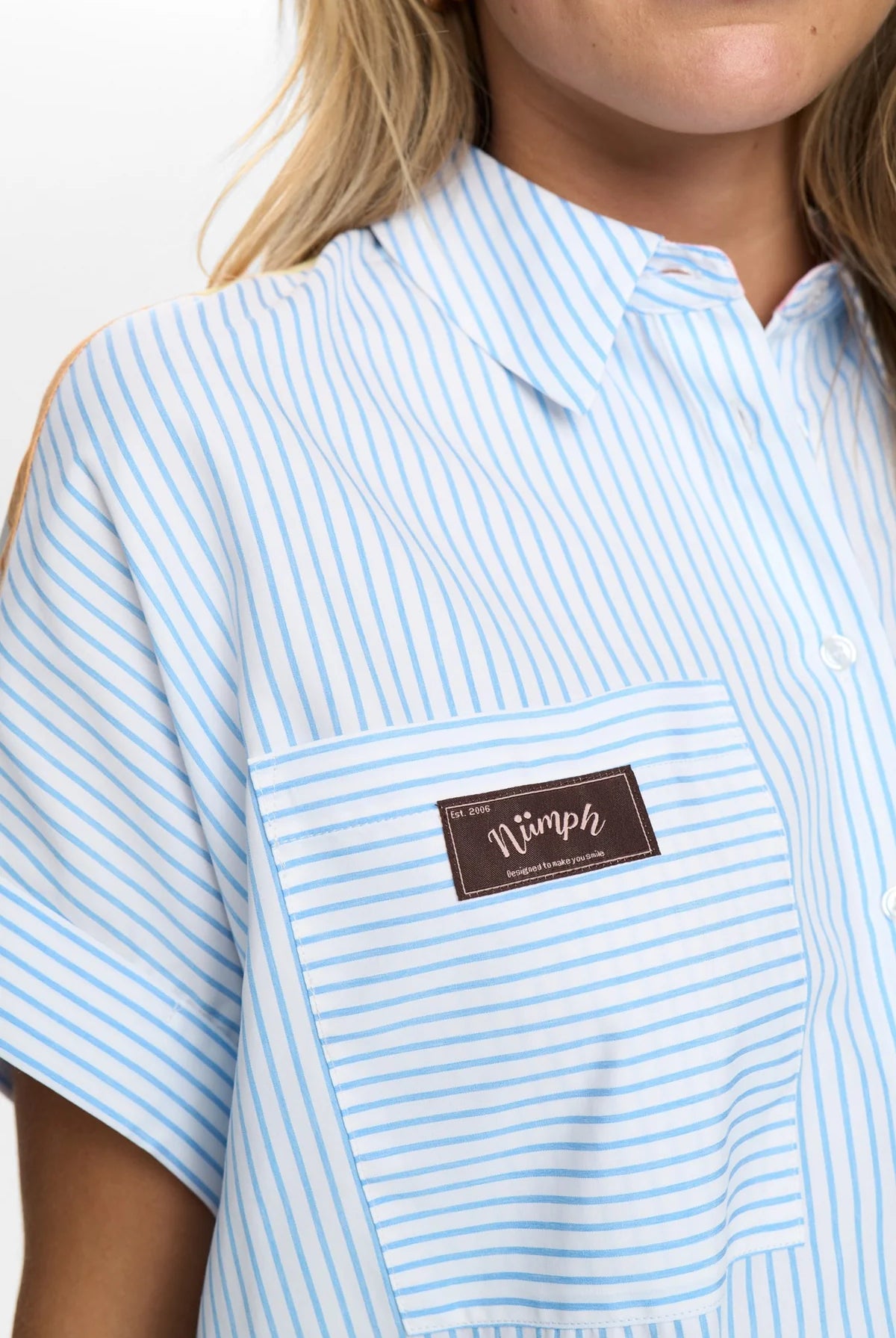 Ashley Shirt - Airy Blue - Skjorter - Helt Dilla AS