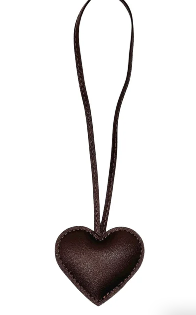 Heart Bag Charm - Chocolate Brown - Tilbehør - Helt Dilla AS