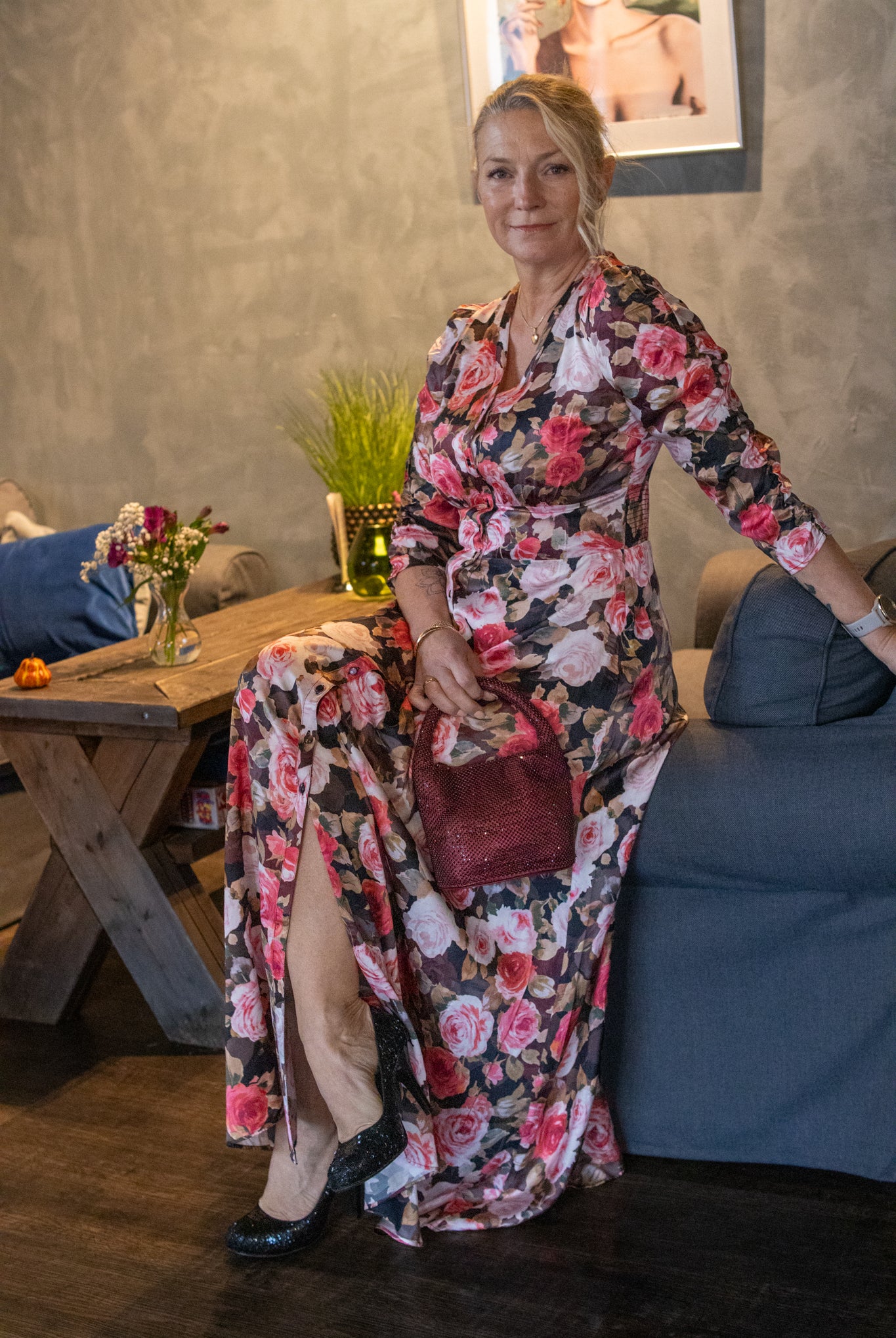 Satin Button Down dress - Midnight roses - Kjoler - Helt Dilla AS