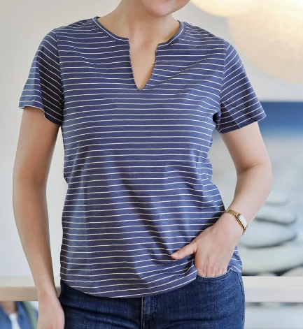Gesinas T-skjorte - blue stripe - T-skjorter - Helt Dilla AS