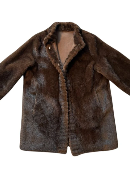 Mythen fuskepelskåpe - Minkbrun - Yttertøy - Helt Dilla AS