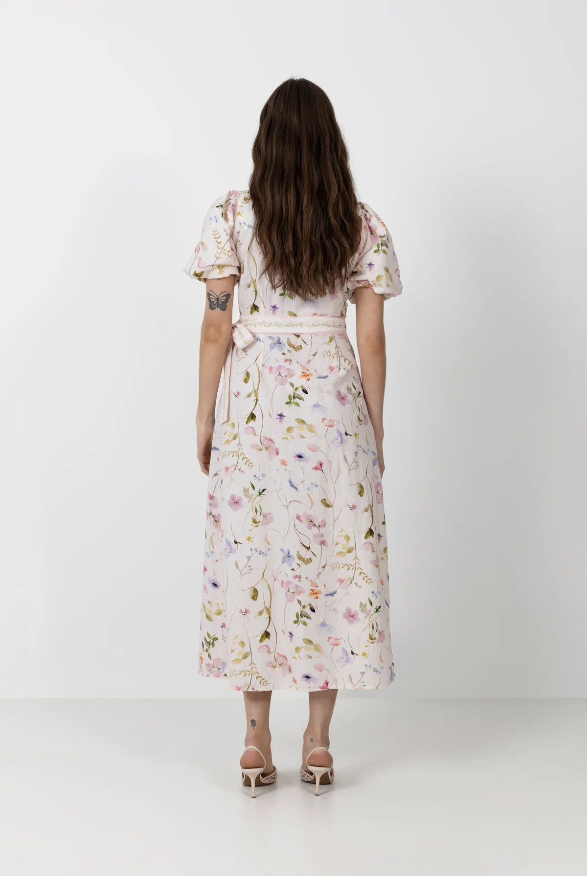 Clarine Flower Dress - Off White - Kjoler - Helt Dilla AS