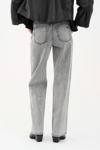 Mia Stud Jeans - Wash Faded Grey - Jeans - Helt Dilla AS