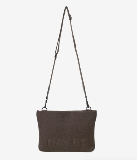 Woolen CB Pouchy - Choccolate Mela