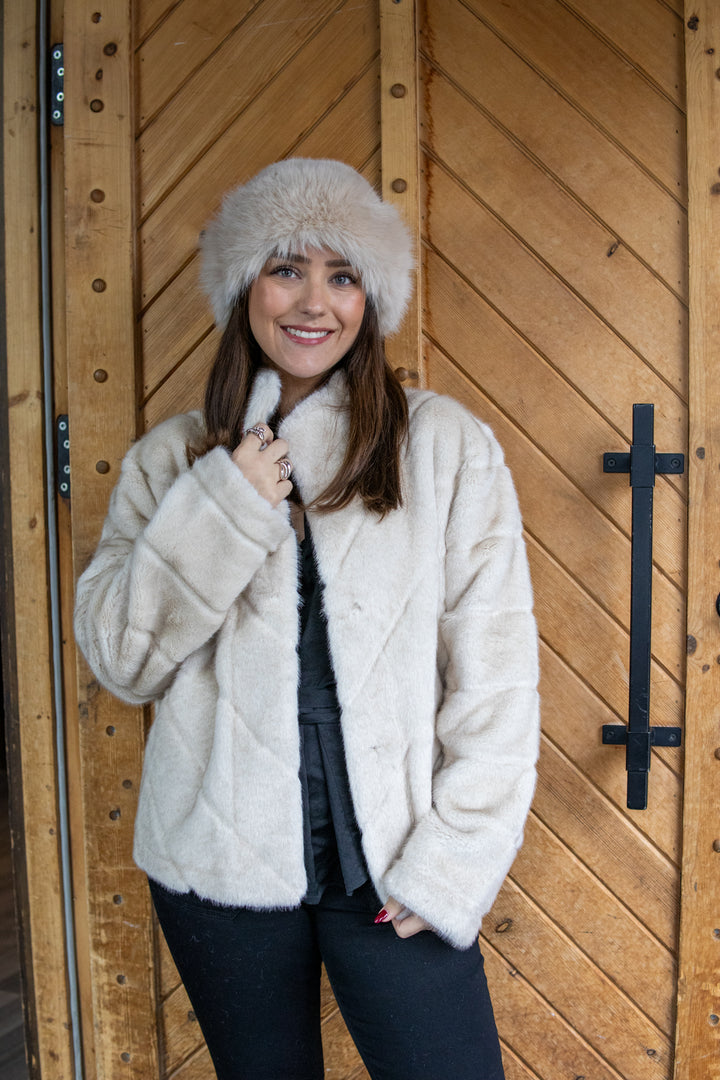 Sonja hatt - Lys Beige - Tilbehør - Helt Dilla AS