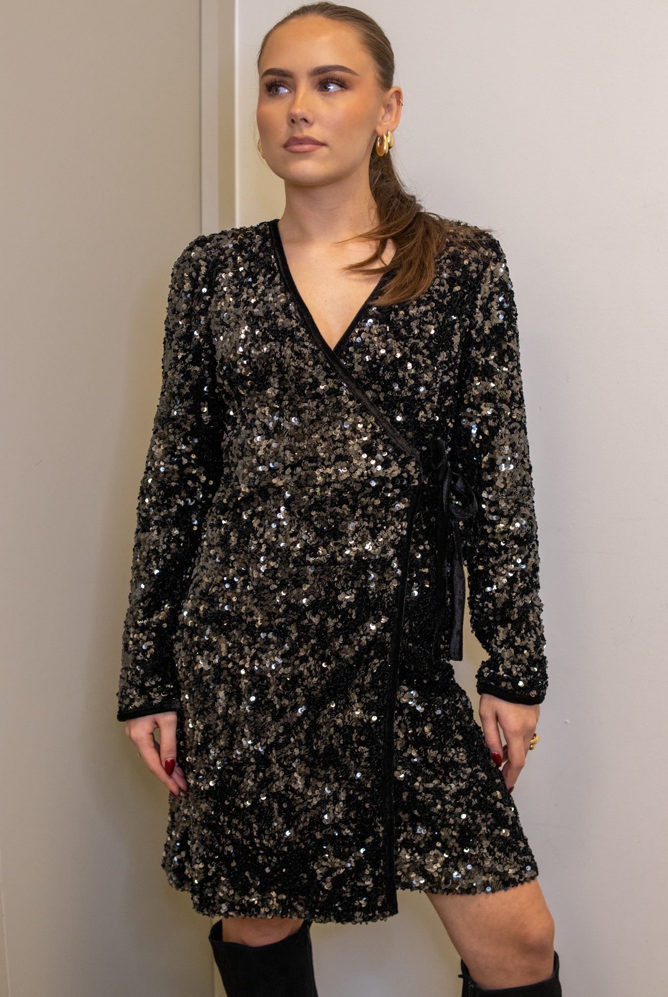 Elle Wrap Kjole - Kjoler - Helt Dilla AS