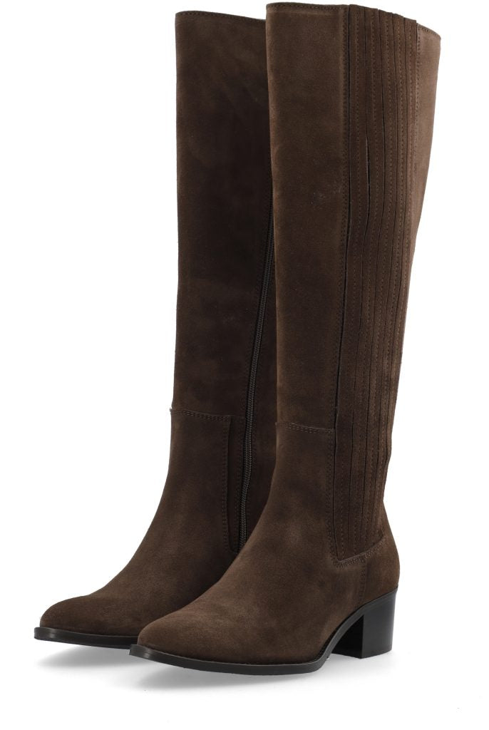 BiaCarol Chealse Knee High Boot Oily Suede - Brown - Sko - Helt Dilla AS