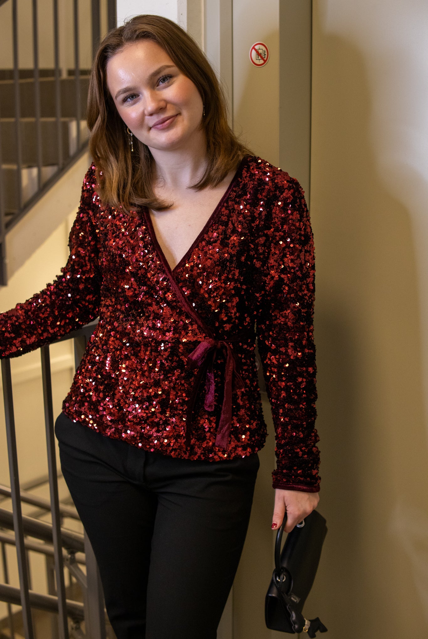 Elle Wrap Top Show - Port Royale - Singlet, Topper & T-skjorter - Helt Dilla AS