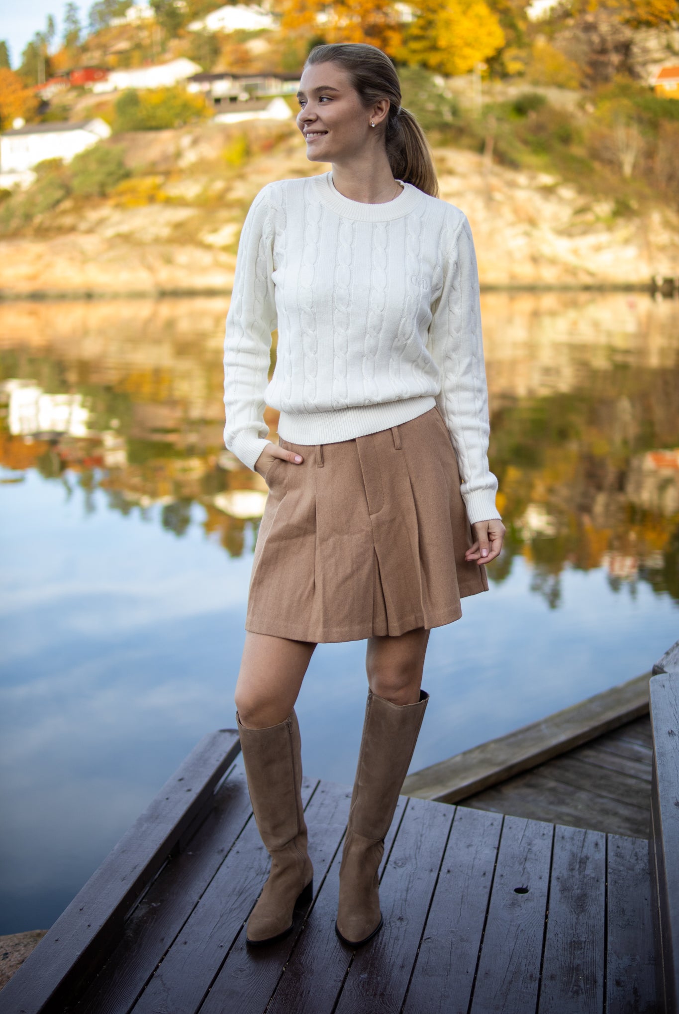 School Wool Skjørt - Camel - Skjørt - Helt Dilla AS