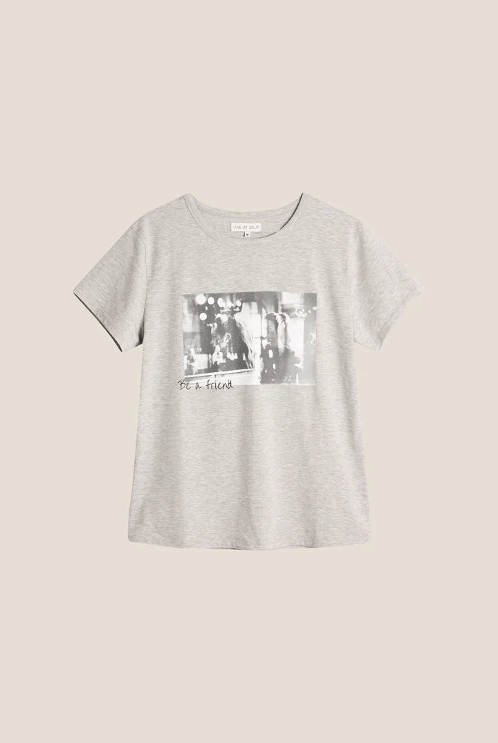 Famous T-Shirt - Grey Melange - Singlet, Topper & T-skjorter - Helt Dilla AS