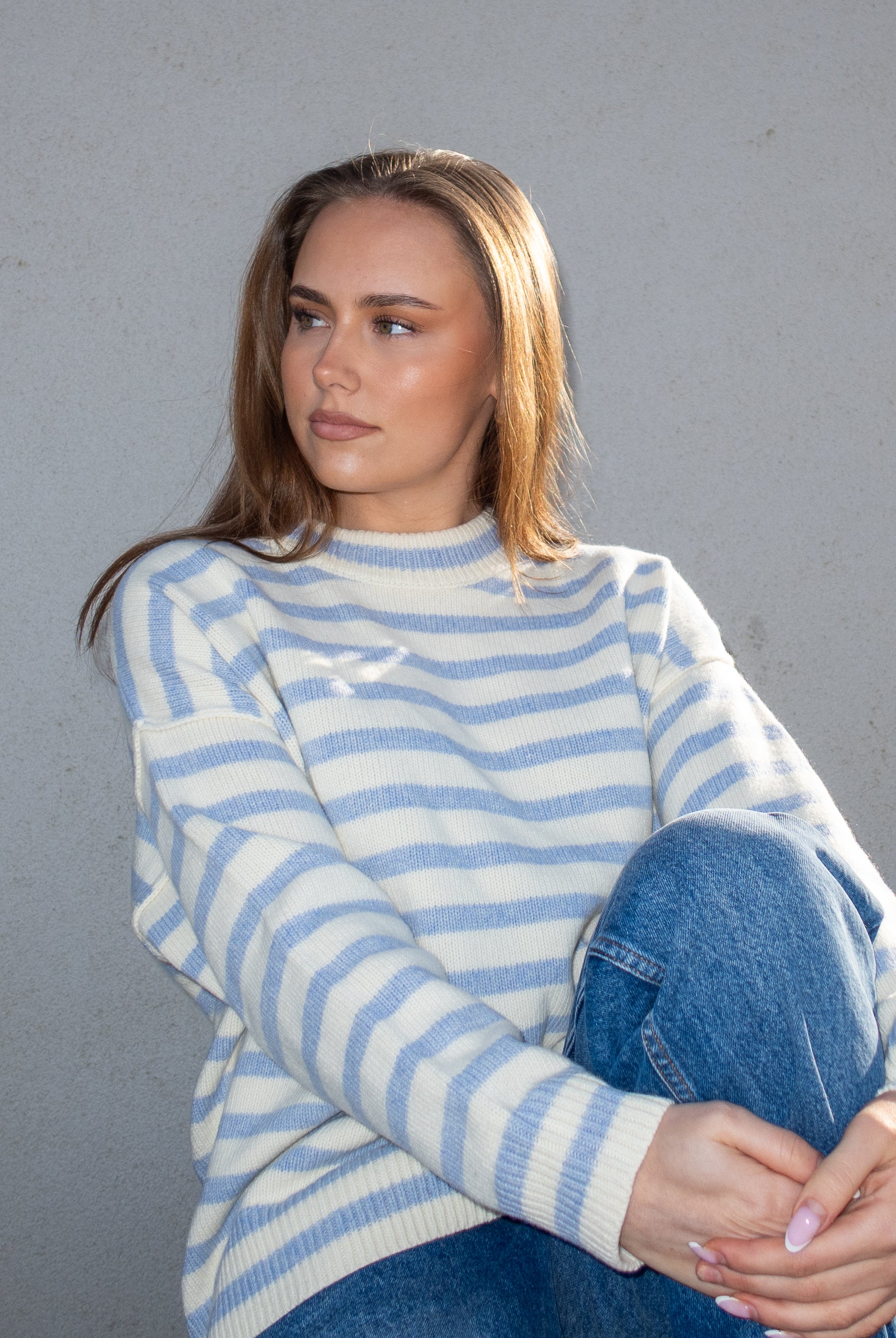 Kayne Stripe sweater - Offwhite/Blue - Genser - Helt Dilla AS