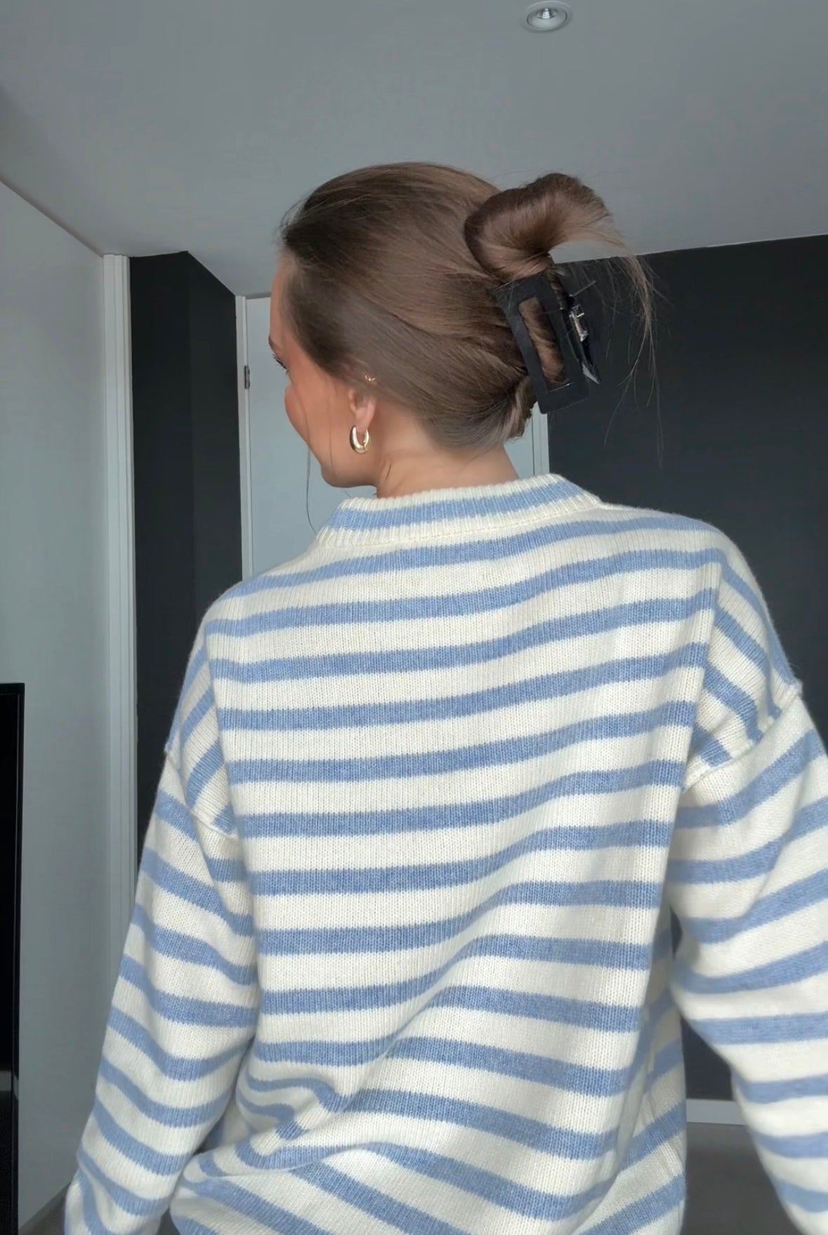 Kayne Stripe sweater - Offwhite/Blue - Genser - Helt Dilla AS