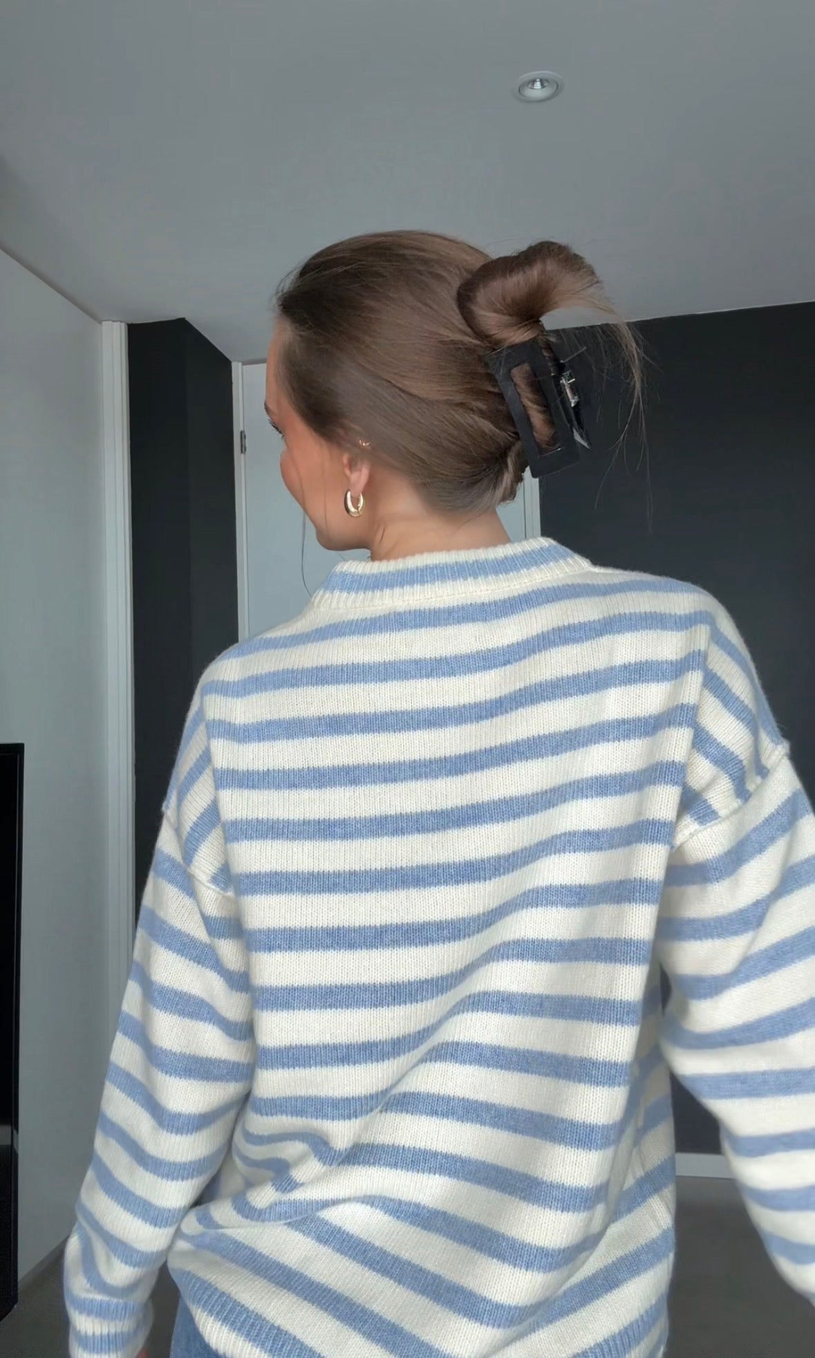 Kayne Stripe sweater - Offwhite/Blue - Genser - Helt Dilla AS