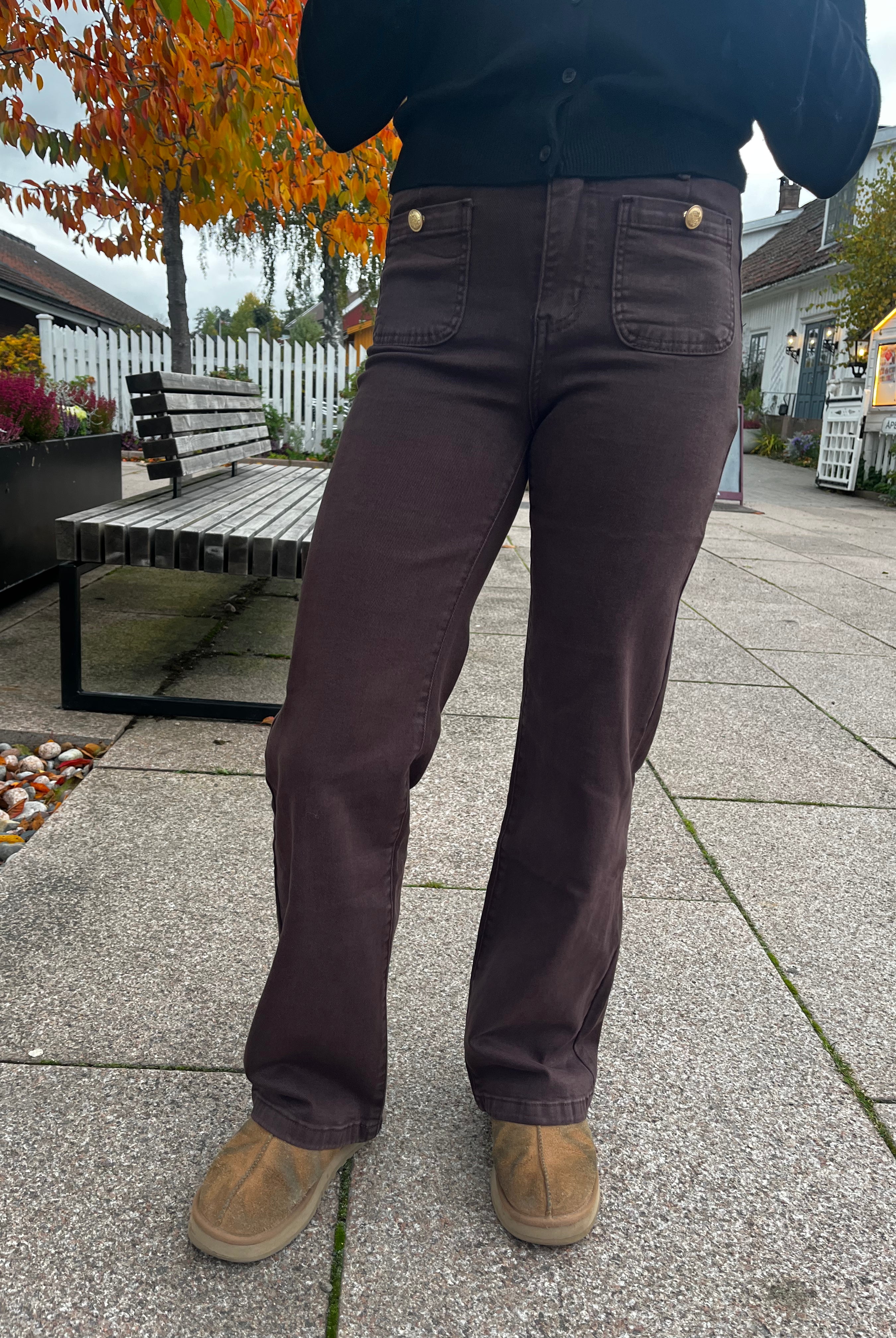Miss Bon Jeans - Dark Brown - Bukser - Helt Dilla AS