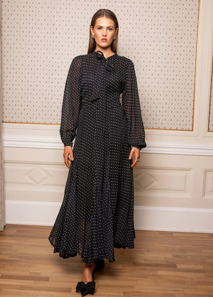 Daniella Dress London - Kjoler - Helt Dilla AS