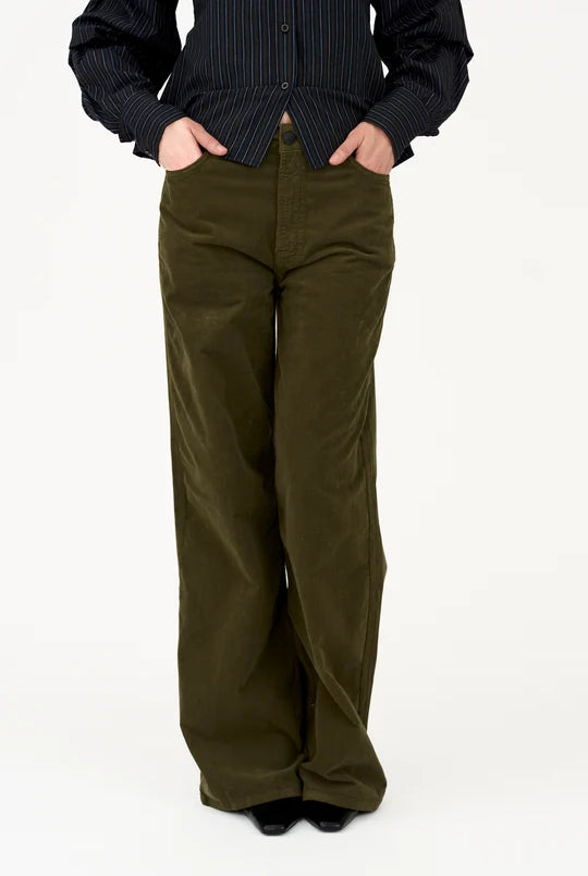 Gilly Jeans Baby Cord - Dark Olive - Jeans - Helt Dilla AS