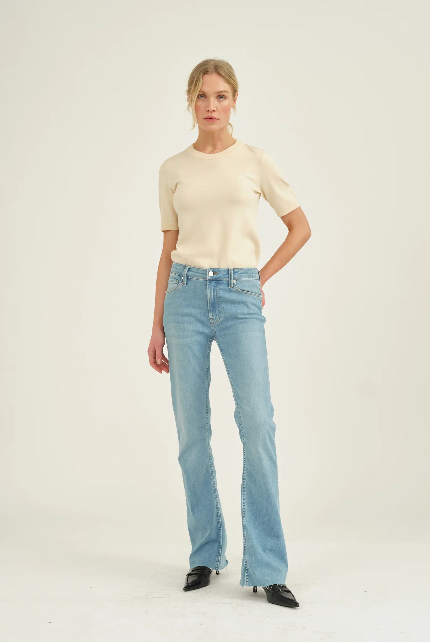 Marija jeans - wash Bond Street Raw Hem - Jeans - Helt Dilla AS