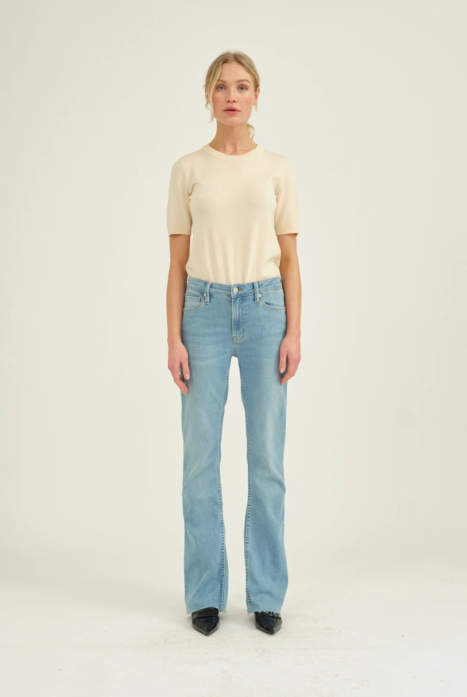 Marija jeans - wash Bond Street Raw Hem - Jeans - Helt Dilla AS