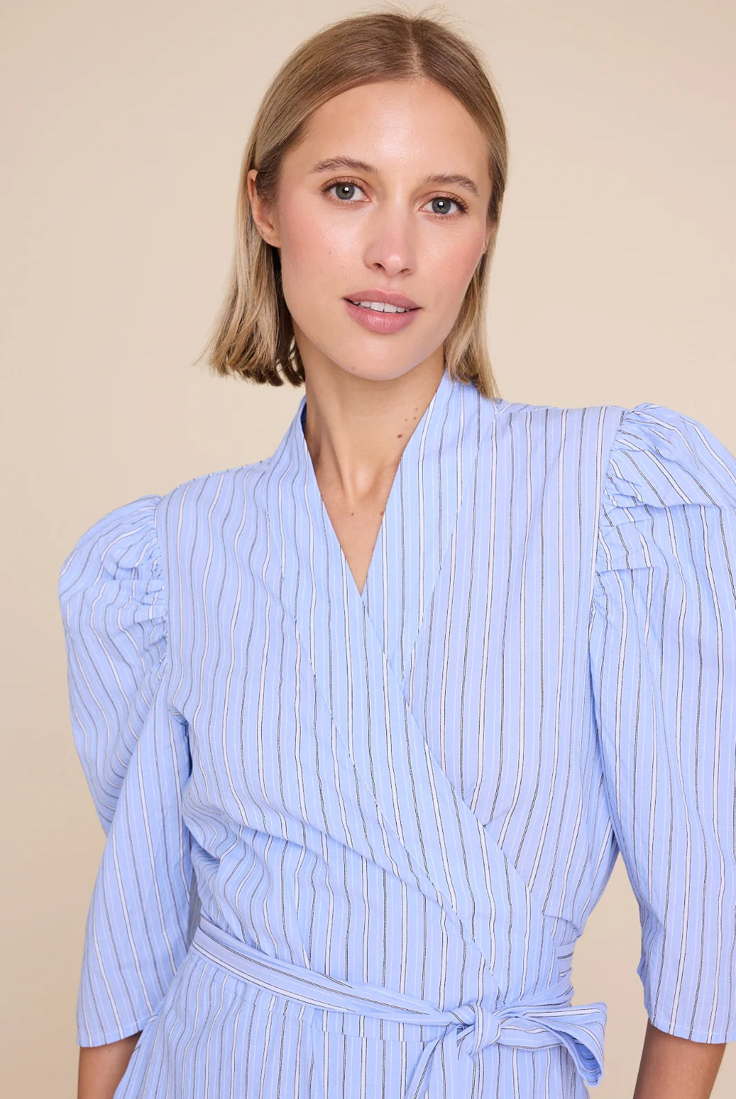 Scarlett short stripe - light blue - Kjoler - Helt Dilla AS