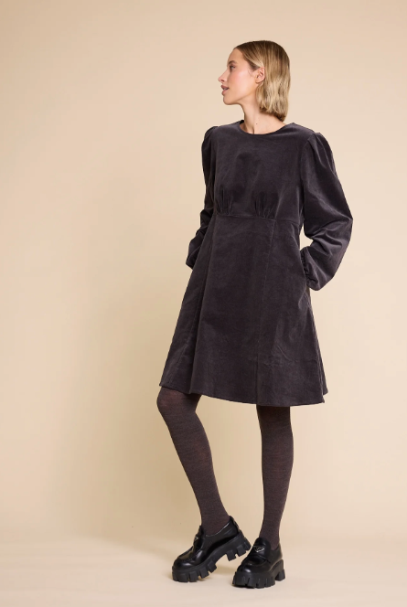 Miller Short Cord Kjole - Antracite - Kjoler - Helt Dilla AS