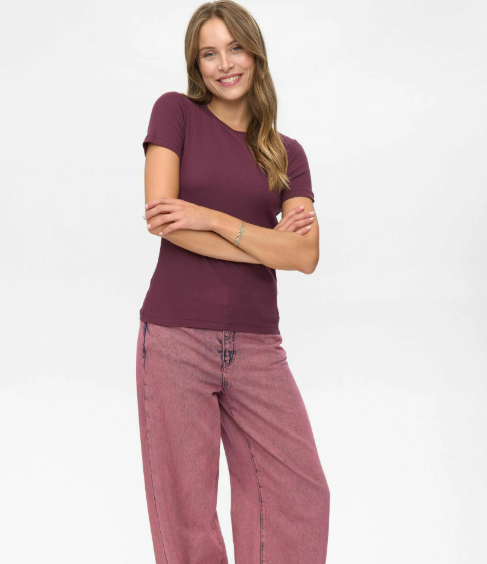 Riley SS Tee - Winetasting - Singlet, Topper & T-skjorter - Helt Dilla AS