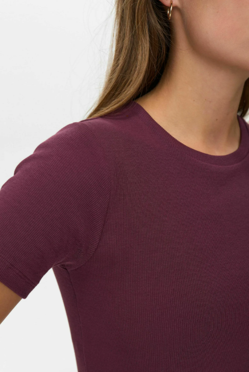 Riley SS Tee - Winetasting - Singlet, Topper & T-skjorter - Helt Dilla AS