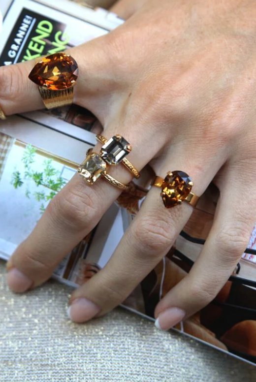 mini lydia ring - black diamonds - Tilbehør - Helt Dilla AS