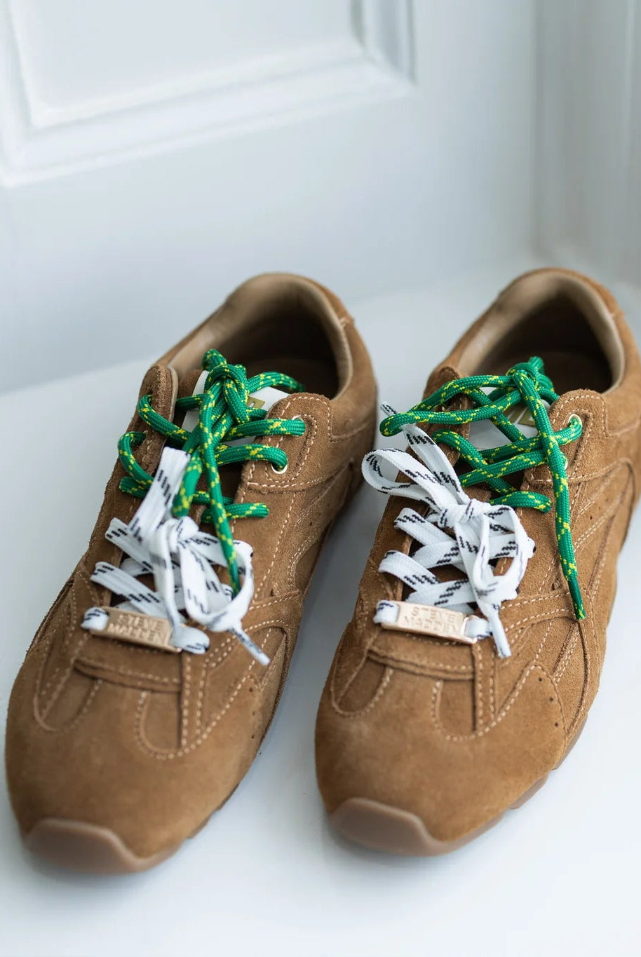 Asiel sneaker - camel suede - Sko - Helt Dilla AS
