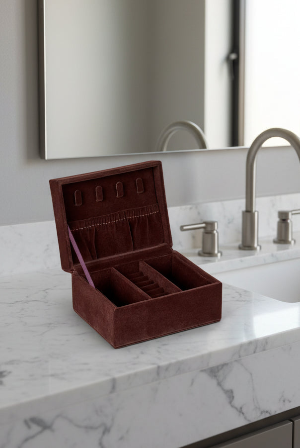 Small Velour Smykkeskrin - winetasting - Tilbehør - Helt Dilla AS