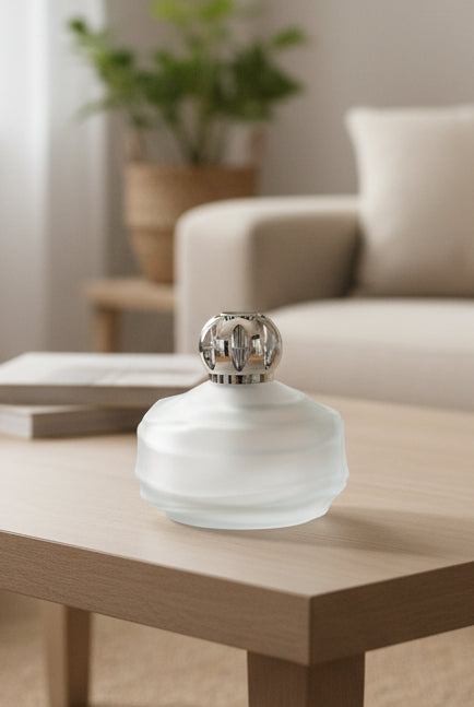 Echo Frosted Glass Lampe - Hvit - Tilbehør - Helt Dilla AS